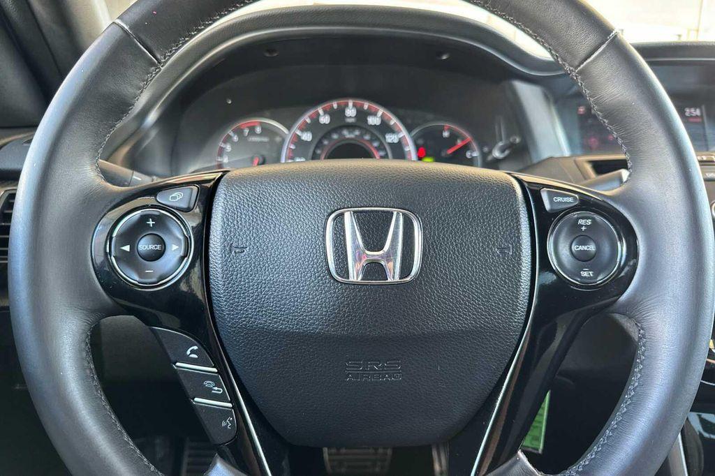 2017 White Orchid Pearl Honda Accord
