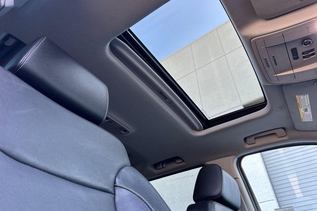 used 2020 GMC Yukon XL car, priced at $27,500