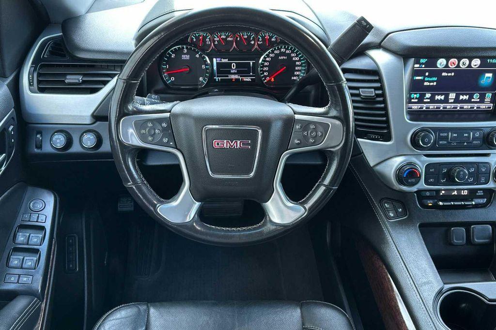 used 2020 GMC Yukon XL car, priced at $27,500