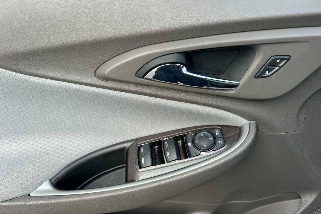 used 2018 Chevrolet Malibu car, priced at $15,000