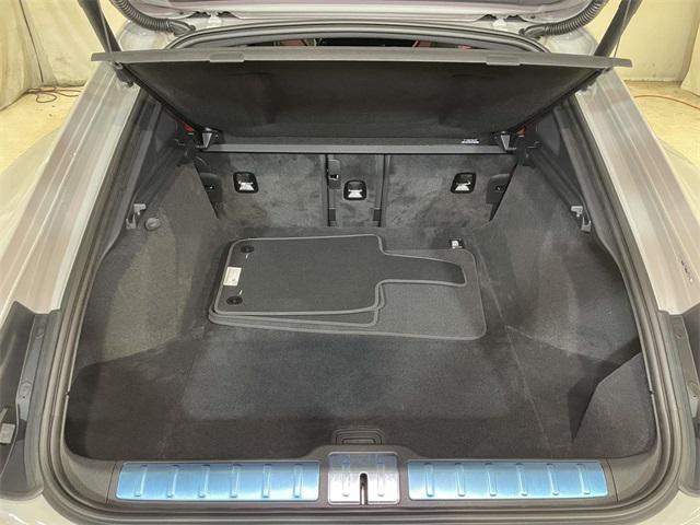 new 2026 Porsche Panamera car, priced at $143,530