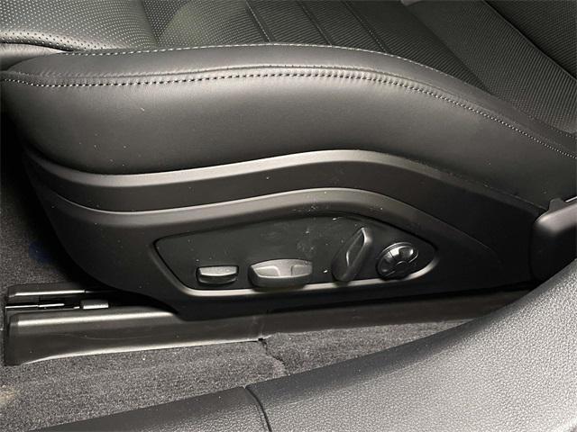 new 2026 Porsche Panamera car, priced at $141,970