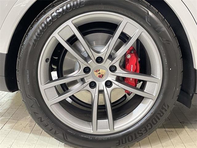 new 2026 Porsche Cayenne car, priced at $134,560