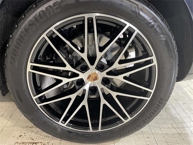 new 2026 Porsche Cayenne car, priced at $113,560