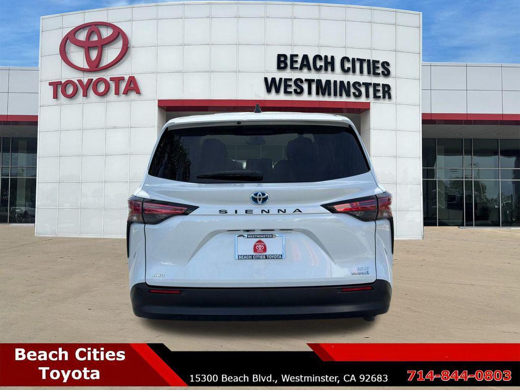 used 2022 Toyota Sienna car, priced at $38,598