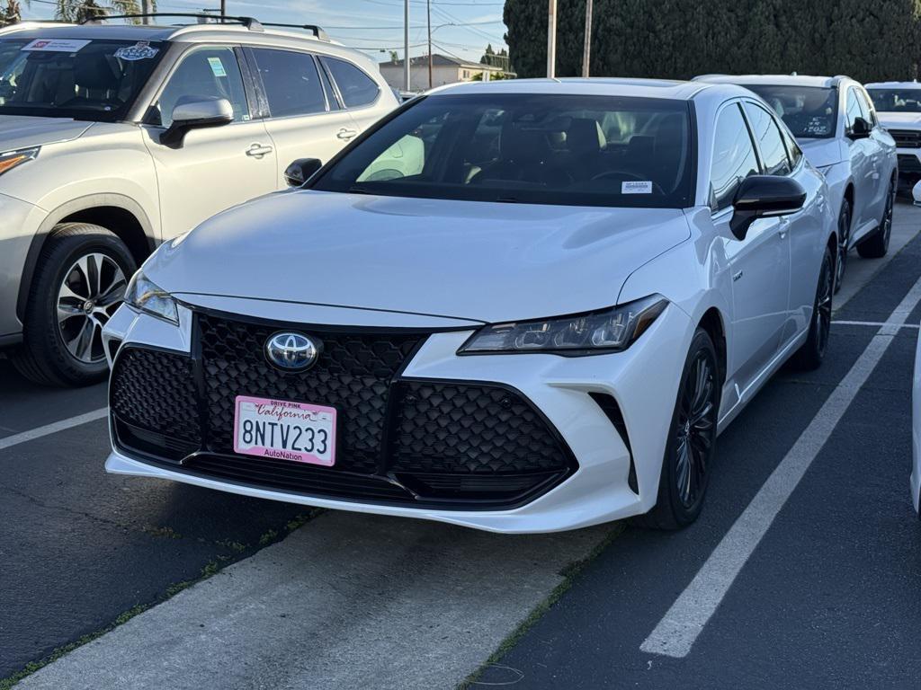 used 2020 Toyota Avalon Hybrid car, priced at $29,165