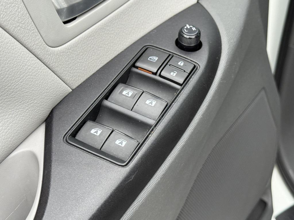 used 2017 Toyota Sienna car, priced at $15,428