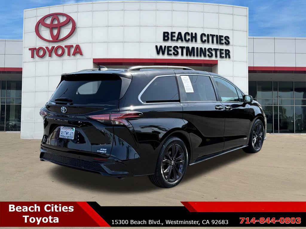 used 2021 Toyota Sienna car, priced at $33,902