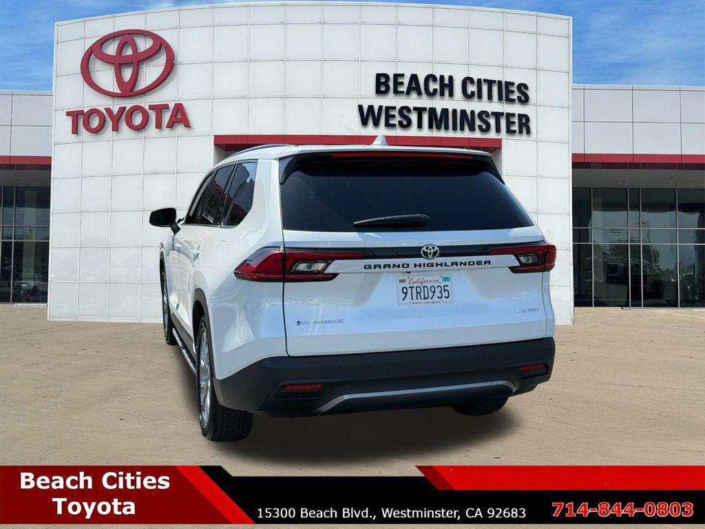 used 2025 Toyota Grand Highlander car, priced at $58,381