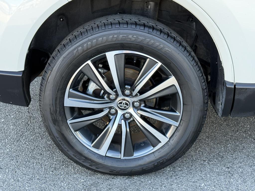 used 2021 Toyota Venza car, priced at $21,652