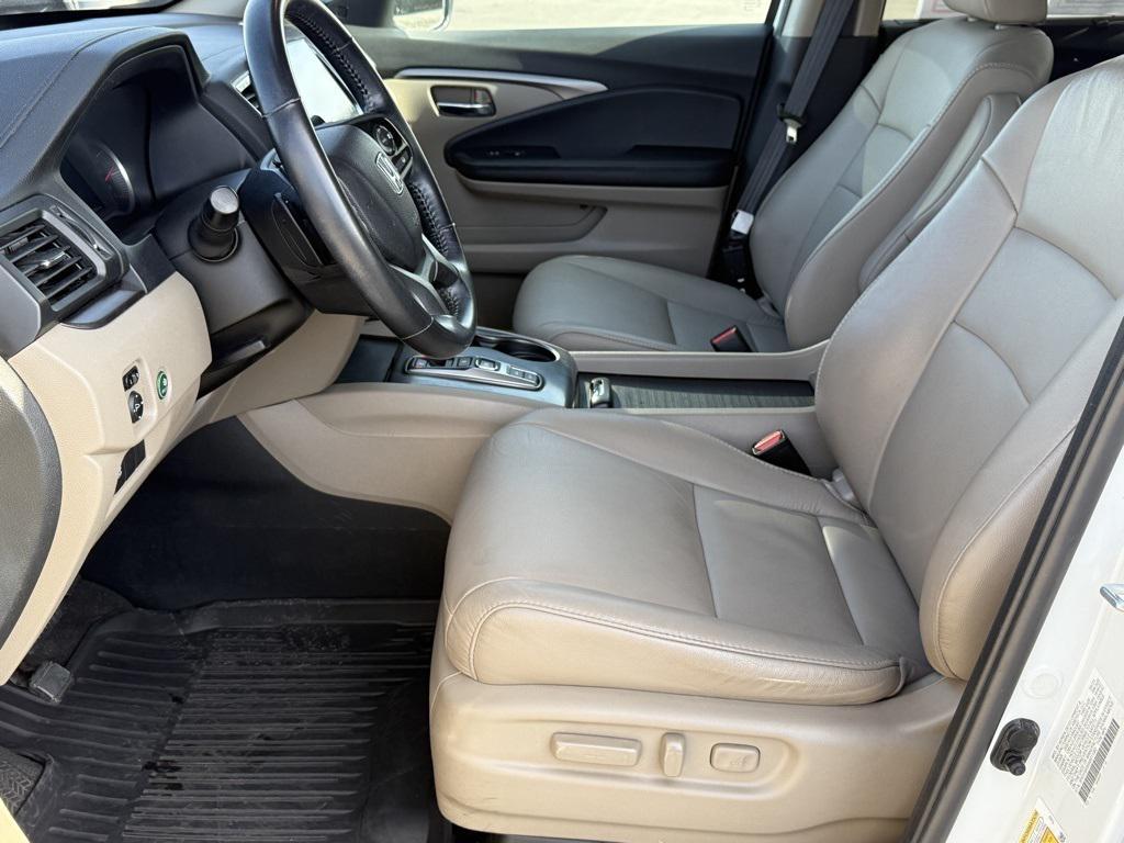 used 2022 Honda Pilot car, priced at $21,929