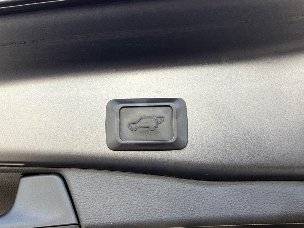 used 2022 Toyota RAV4 Hybrid car, priced at $27,976