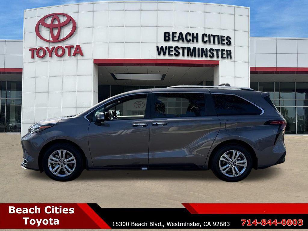 used 2024 Toyota Sienna car, priced at $50,927