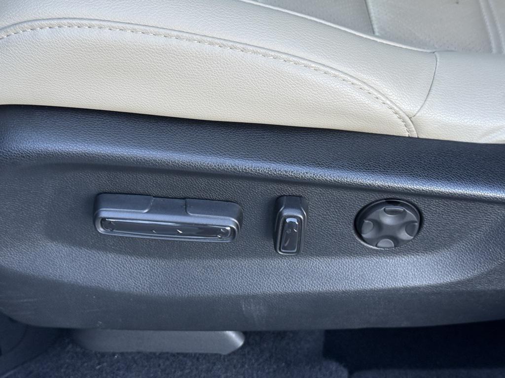 used 2022 Honda CR-V car, priced at $25,796