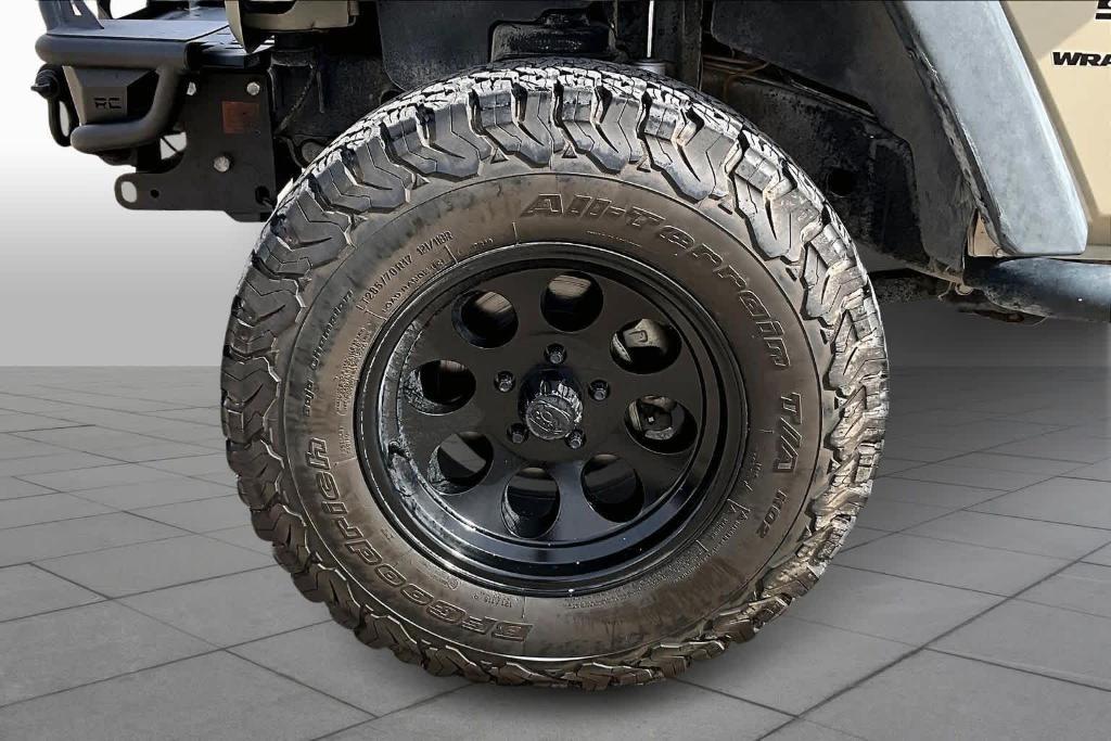 used 2018 Jeep Wrangler JK car, priced at $19,567