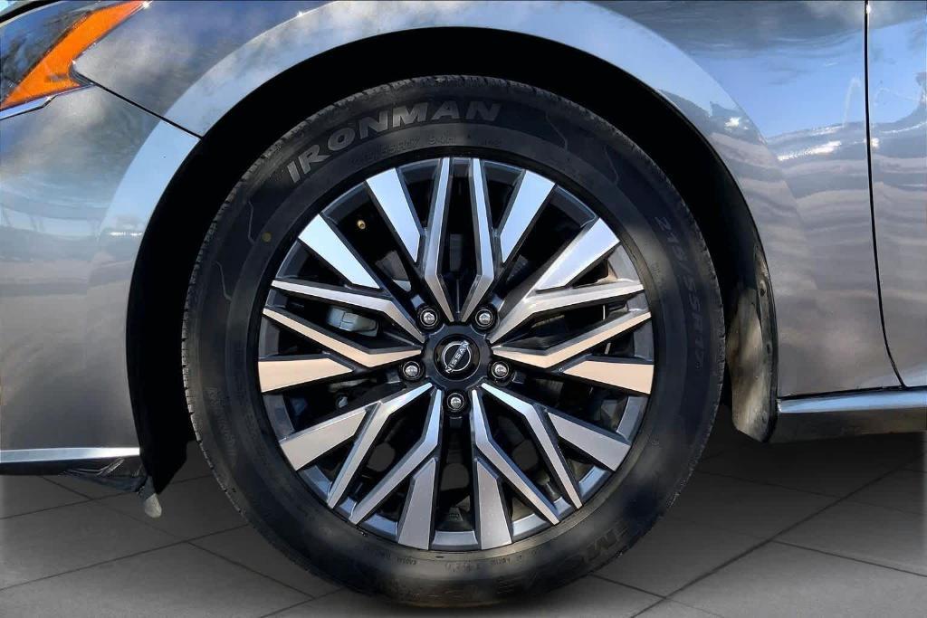 used 2024 Nissan Altima car, priced at $18,591