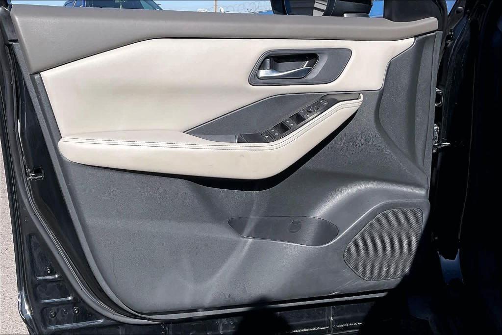 used 2025 Nissan Rogue car, priced at $22,751