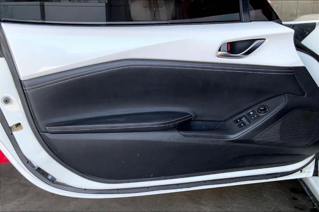 used 2021 Mazda MX-5 Miata car, priced at $22,202