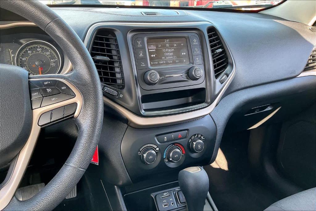 used 2018 Jeep Cherokee car, priced at $14,579