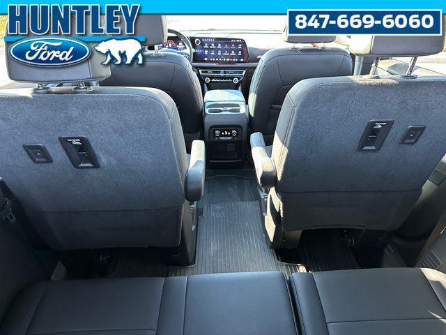 used 2024 Chevrolet Traverse car, priced at $46,997