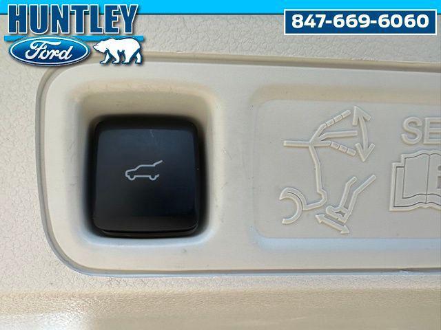 used 2021 Lincoln Navigator car, priced at $45,222