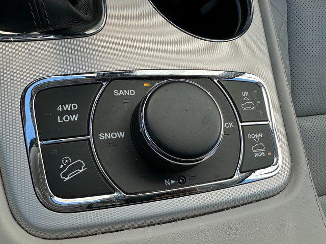 used 2021 Jeep Grand Cherokee car, priced at $28,444