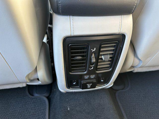 used 2021 Jeep Grand Cherokee car, priced at $28,444