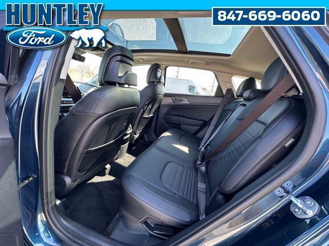 used 2025 Kia Sportage Hybrid car, priced at $29,555