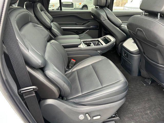 used 2025 Lincoln Navigator car, priced at $88,444