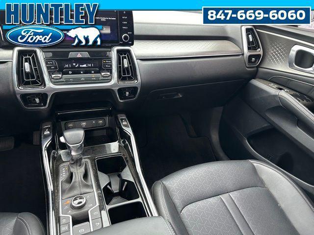 used 2022 Kia Sorento car, priced at $27,222