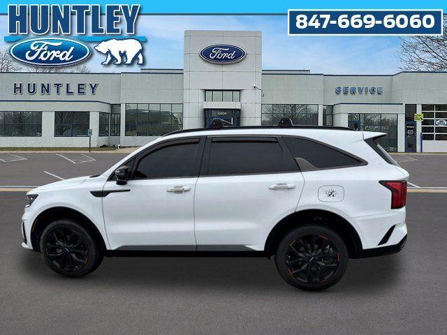 used 2022 Kia Sorento car, priced at $27,222