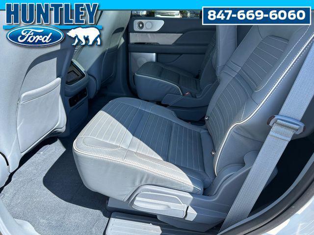 used 2022 Lincoln Navigator car, priced at $55,444