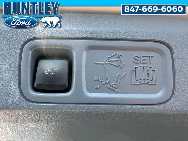 used 2022 Lincoln Navigator car, priced at $55,444