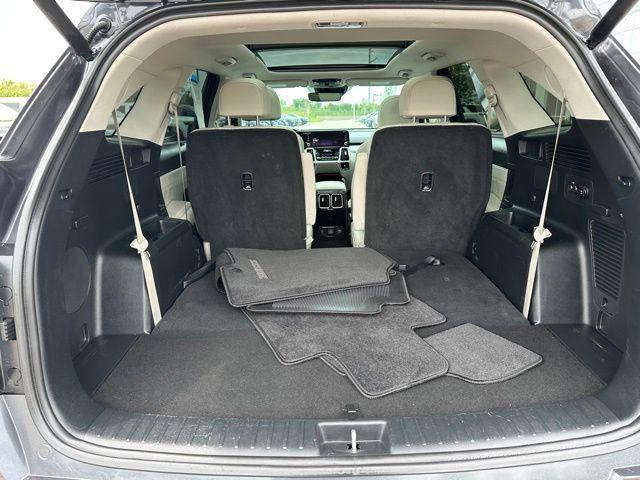 used 2023 Kia Sorento Hybrid car, priced at $28,298