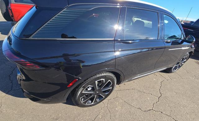 used 2024 Lincoln Nautilus car, priced at $47,444