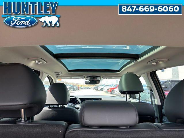 used 2025 Hyundai TUCSON Hybrid car, priced at $27,887