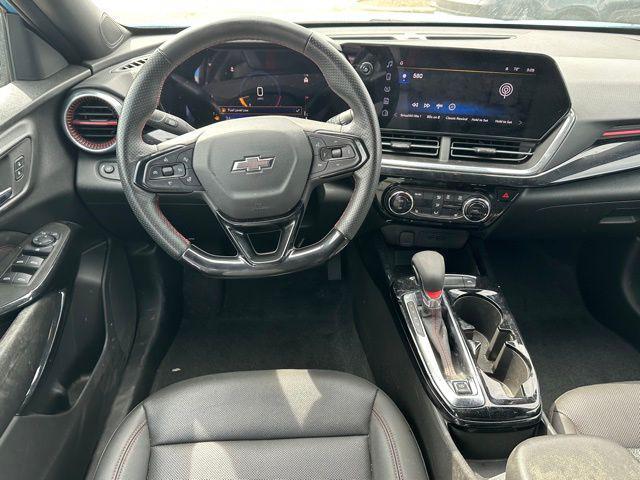 used 2025 Chevrolet Trax car, priced at $22,635