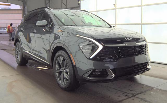 used 2024 Kia Sportage Hybrid car, priced at $29,972
