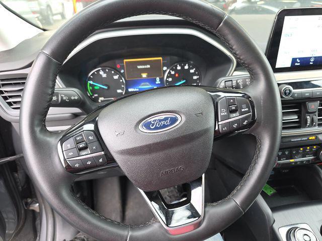 used 2022 Ford Escape car, priced at $21,301