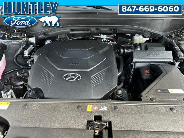 used 2024 Hyundai Palisade car, priced at $37,857