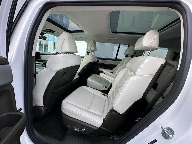 used 2024 Hyundai Santa Fe car, priced at $32,111