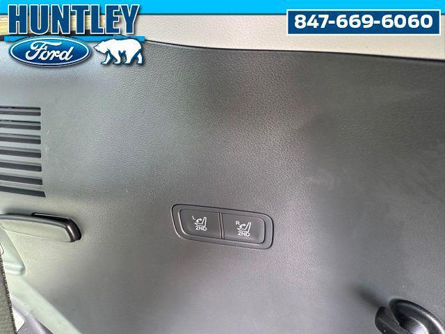 used 2025 Hyundai Santa Fe car, priced at $35,222