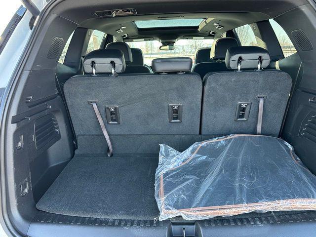 used 2025 GMC Acadia car, priced at $46,444