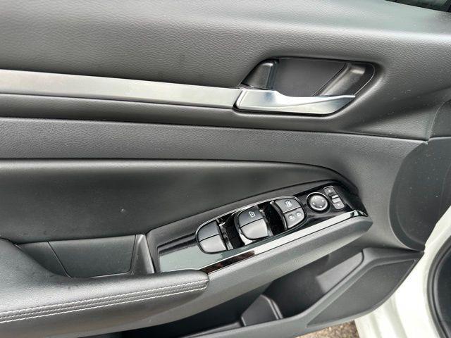 used 2023 Nissan Altima car, priced at $17,997