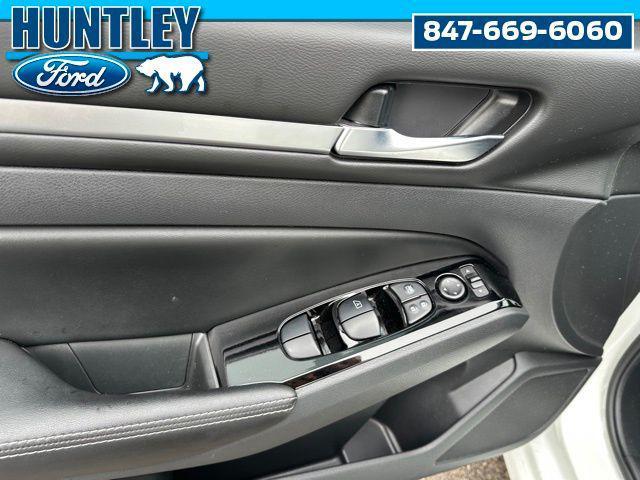 used 2023 Nissan Altima car, priced at $17,111