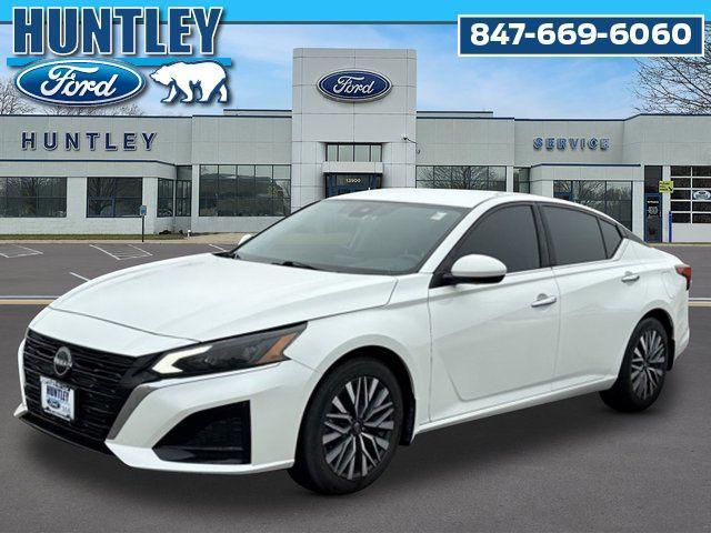 used 2023 Nissan Altima car, priced at $17,111