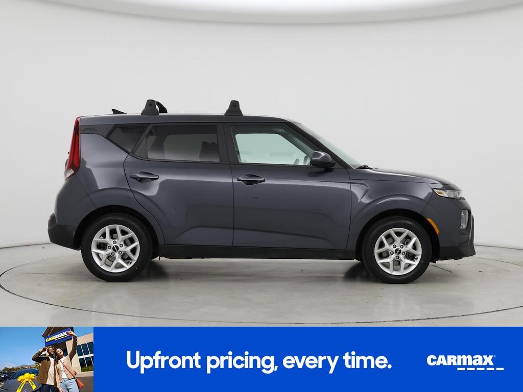 used 2022 Kia Soul car, priced at $15,998