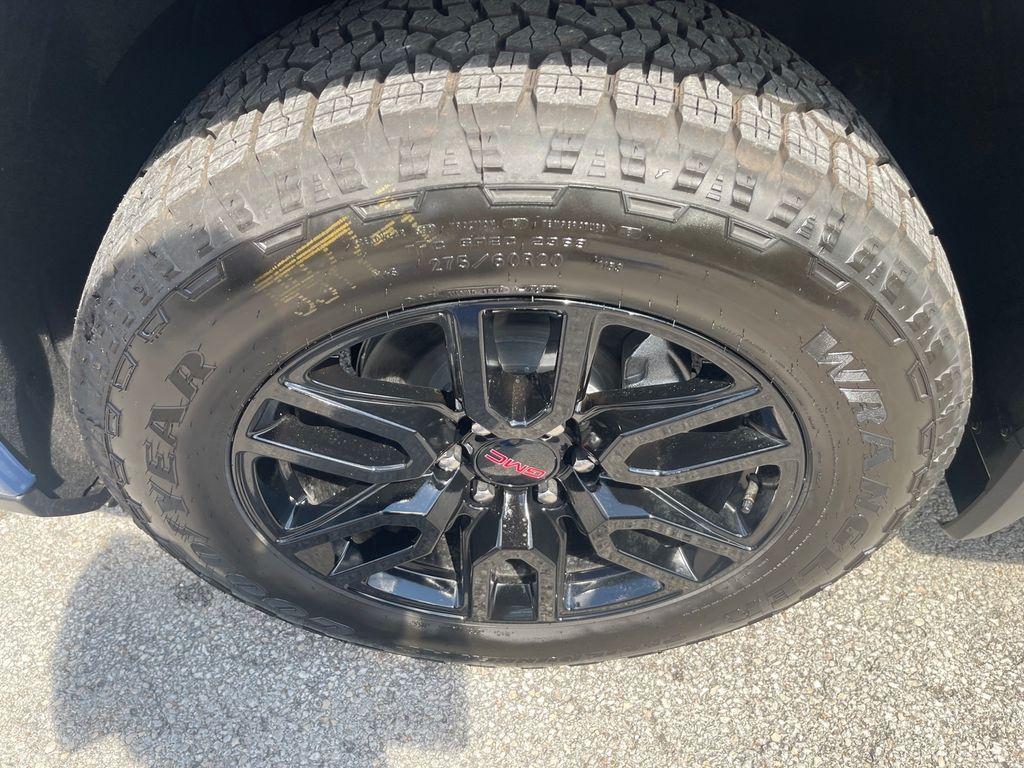 new 2026 GMC Sierra 1500 car, priced at $69,434