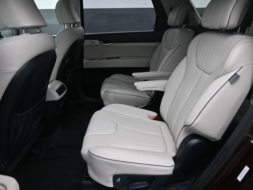 used 2023 Hyundai Palisade car, priced at $39,806