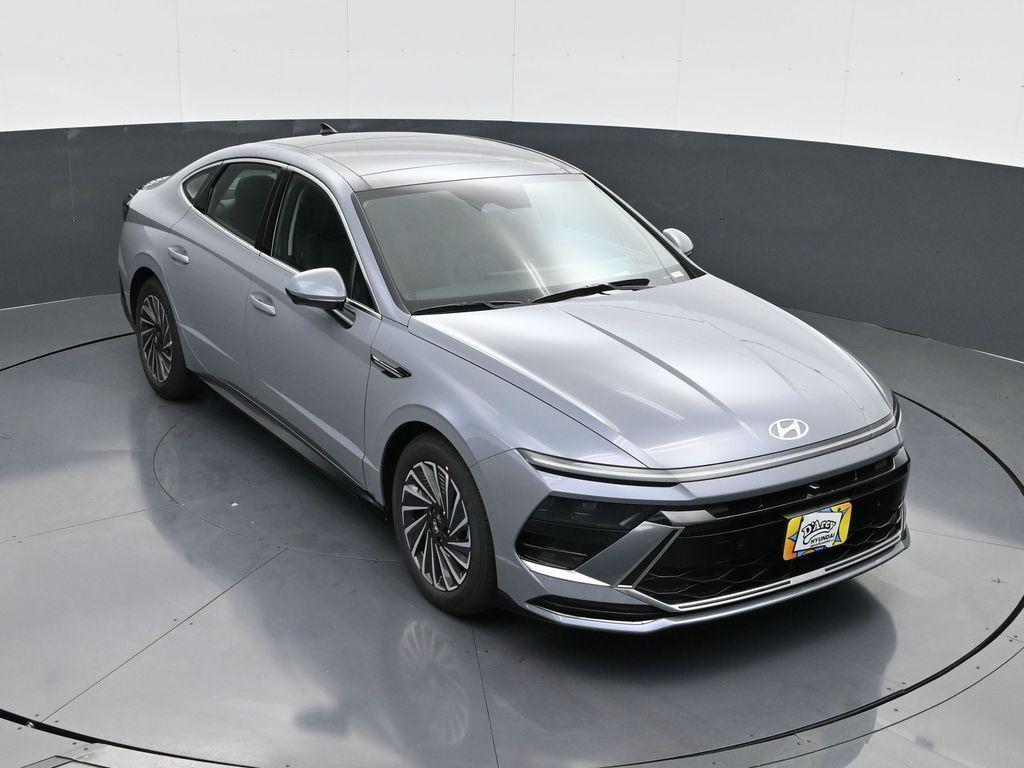 new 2026 Hyundai Sonata Hybrid car, priced at $36,759